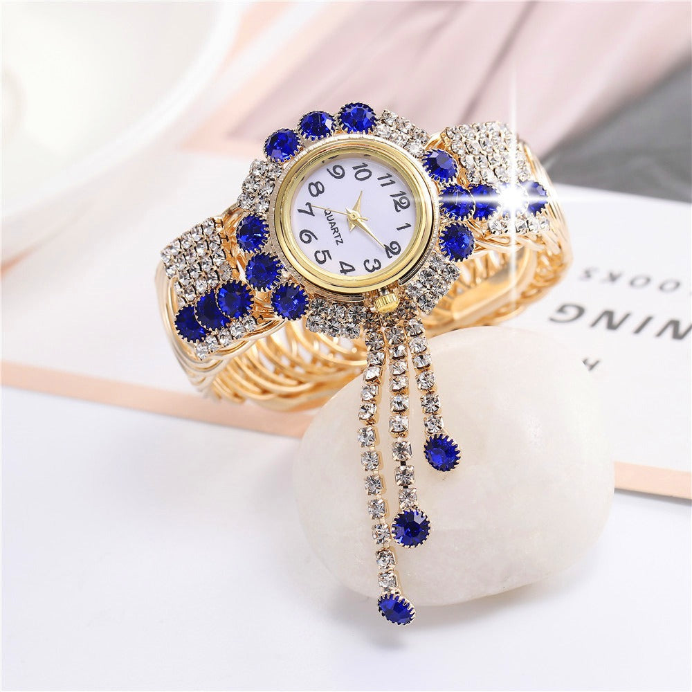 New Fashion Women's Full Diamond Alloy Fashion Watch Creative Tassel Quartz Bracelet Watch Women's Style