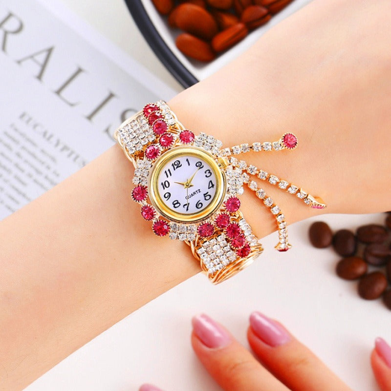 New Fashion Women's Full Diamond Alloy Fashion Watch Creative Tassel Quartz Bracelet Watch Women's Style