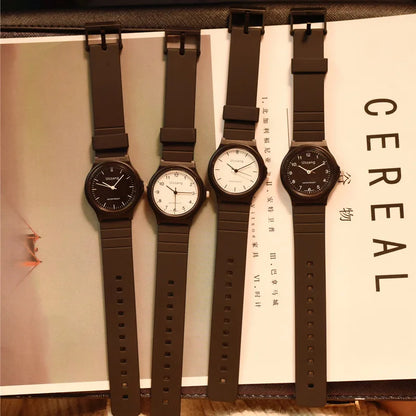 Simple black silicone women quartz watch  ulzzang fashion brand retro watches water resist casual female wristwatches gifts