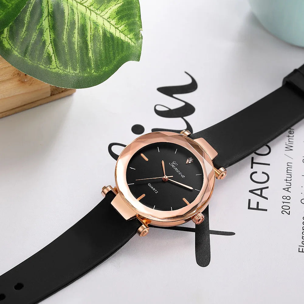 Relojes mujer Fashion ladies wrist watches Womens clock Round glass silicone strap wrist watch for women ladies wrist watches