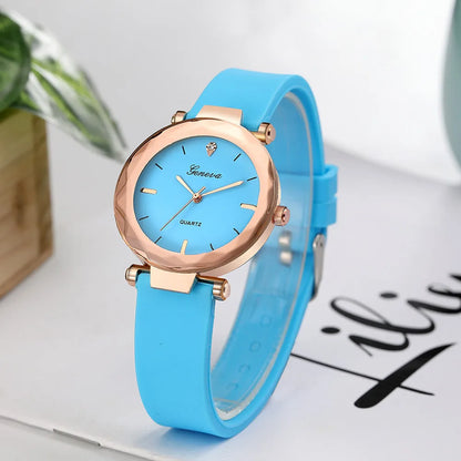 Relojes mujer Fashion ladies wrist watches Womens clock Round glass silicone strap wrist watch for women ladies wrist watches